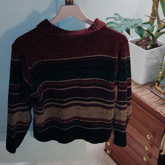 Sweater - Picture 3 of 3